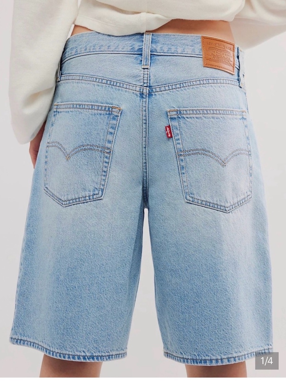 Levis baggy dad jorts 26 NWT